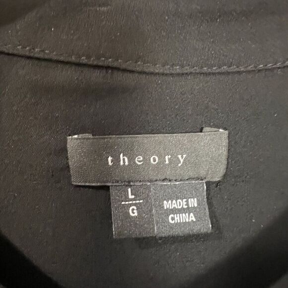 Theory Women's Size Large  Black Long Sleeves Button-Up Silk Shirt Blouse - Picture 4 of 10